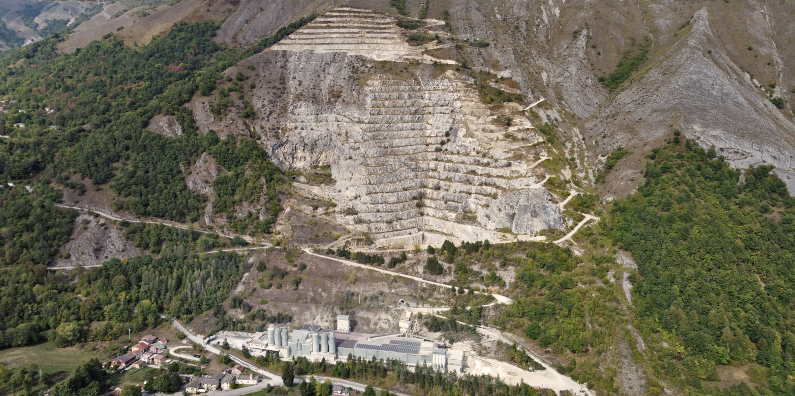 carbocalcio-sede e cava Valdieri